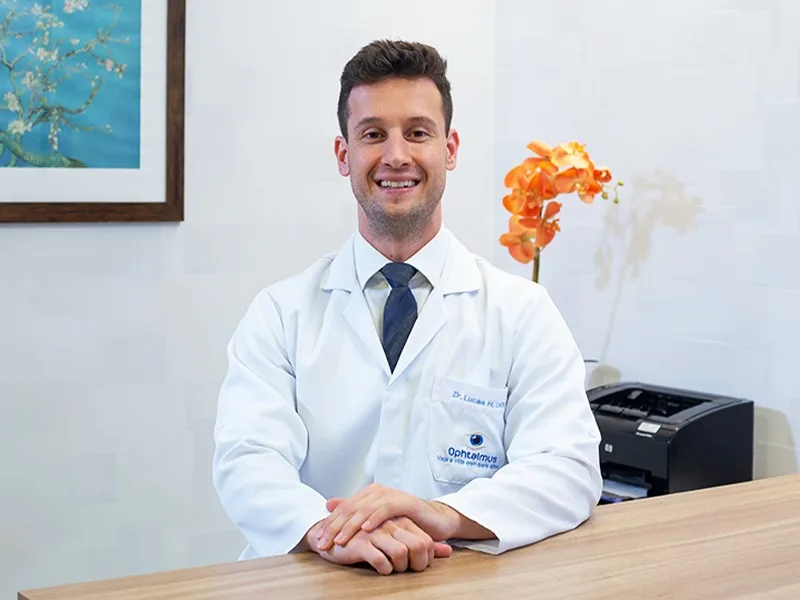 Dr. Lucas Hummelgen Leiti